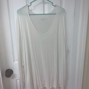 White 4x long sleeve